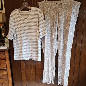 Chico's T With Lounge Pants FINAL PRICE